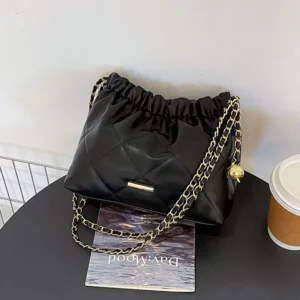 LA0119BLACK Chic Vintage Crossbody Bag Lady Fashion Waterproof Zipper Closure Leather PU Polyester Summer Winter China