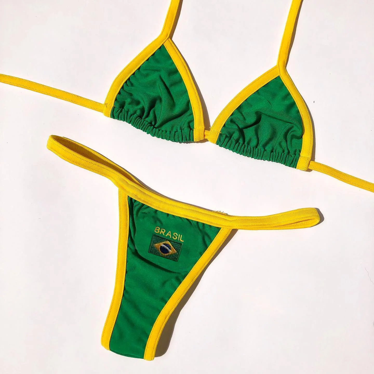 2026 European and American Summer High Street Beach Sexy vintage style Grunge Fashion Backless Female Sexy Triangle Bikini sets - Image 3